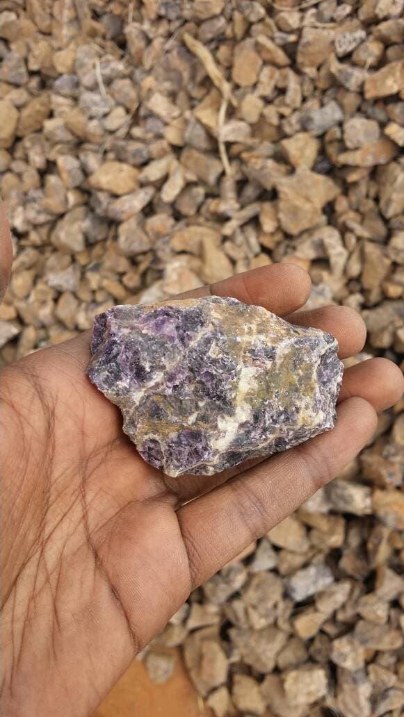 Premium Fluorite Ore (CaF₂) thumbnail 2