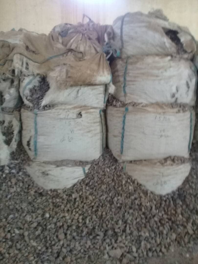 Premium Fluorite Ore (CaF₂) thumbnail 4
